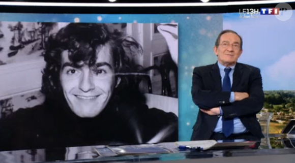 Jean-Pierre Pernaut surpris par des photos dossier lors de son dernier JT sur TF1.