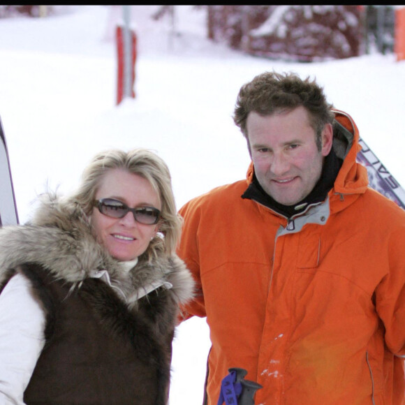 Archive - Sophie Davant et Pierre Sled en vacances au ski. © Guillaume Gaffiot/Bestimage