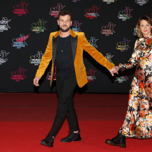 Claudio Capéo et sa compagne Aurélie Willgallis - 21e édition des NRJ Music Awards au Palais des festivals à Cannes le 9 novembre 2019. © Dominique Jacovides/Bestimage