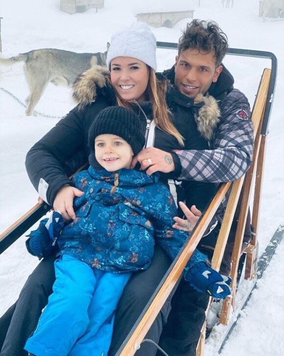 Kelly Helard et Neymar avec leur fils Lyam, sur Instagram