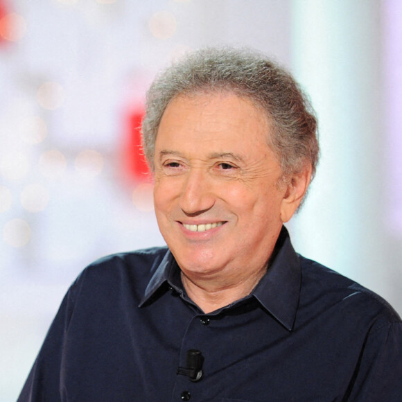Exclusif - Michel Drucker - - Enregistrement de l'émission "Vivement Dimanche prochain" présentée par M.Drucker et diffusée le 19 juillet 2020 sur France 2. Le 3 juillet 2020 © Guillaume Gaffiot / Bestimage