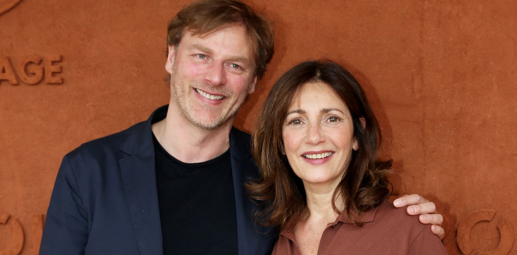 Qui Sont Les Parents De Valérie Karsenti Valérie Karsenti : Qui est son mari, le charmant François Feroleto