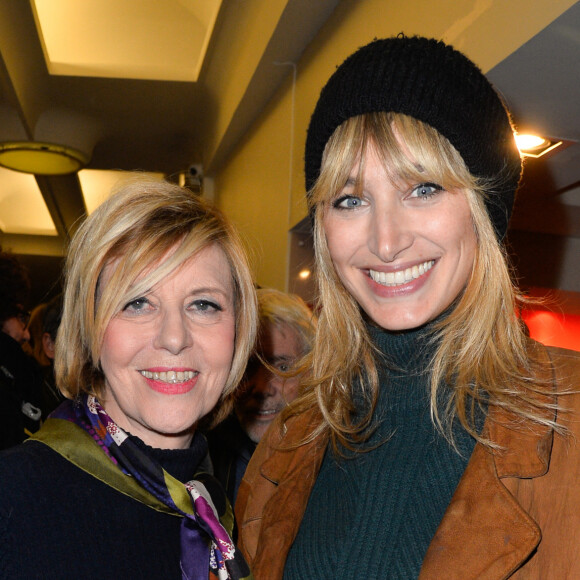 Pauline Lefèvre et Chantal Ladesou - People à la projection du film "Un homme et une femme" en version restaurée, pour fêter les 50 ans du film ainsi que les 13 ans de Sophie Dulac Distribution au cinéma L'Arlequin, à Paris, le 6 novembre 2016. © Coadic Guirec/Bestimage 