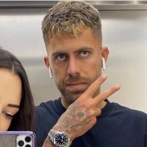 Emilie Nef Naf et son compagnon Jérémy Menez sur Instagram. le 5 octobre 2020.