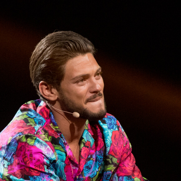 Rayane Bensetti - Enregistrement de l'émission "La Chanson secrète 7 " à la Scène musicale à Paris, qui sera diffusée le 15 janvier 2021 sur TF1. © Gaffiot-Moreau / Bestimage