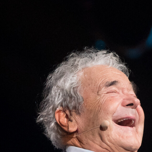 Pierre Perret - Enregistrement de l'émission "La Chanson secrète 7 " à la Scène musicale à Paris, qui sera diffusée le 15 janvier 2021 sur TF1. © Gaffiot-Moreau / Bestimage