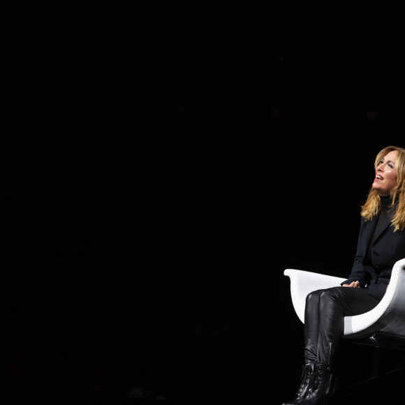 Hélène Ségara - Enregistrement de l'émission "La Chanson secrète 7 " à la Scène musicale à Paris, qui sera diffusée le 15 janvier 2021 sur TF1. © Gaffiot-Moreau / Bestimage