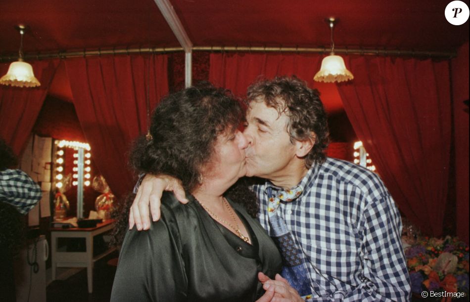Pierre Perret et sa femme Rebecca - Concert au Casino de Paris.