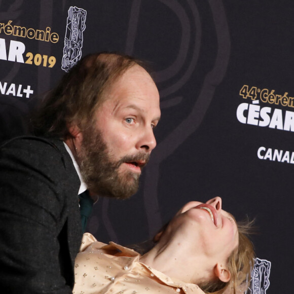 Julie Depardieu et son compagnon Philippe Katerine - Photocall de la 44e cérémonie des César à la salle Pleyel à Paris. Le 22 février 2019. © Borde-Jacovides / Bestimage