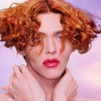 SOPHIE : Mort à 34 ans de la musicienne et icône trans dans un grave accident, la pop en deuil