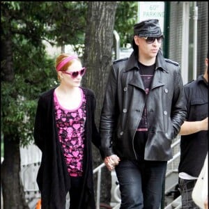 Marilyn Manson et Evan Rachel Wood se rendent sur le tournage de la série Mildred Pierce en mai 2010.