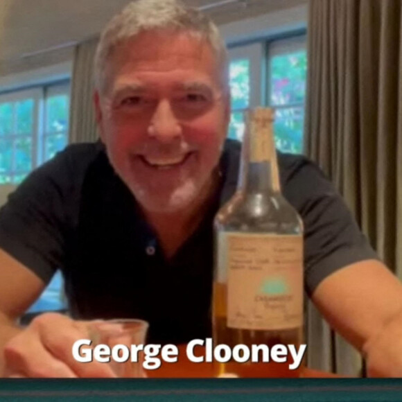 George Clooney - Les stars trinquent par visioconférence à la santé de Guillermo Rodriguez, l'acolyte de Jimmy Kimmel, pour son 50e anniversaire. Los Angeles. Le 27 janvier 2021.
