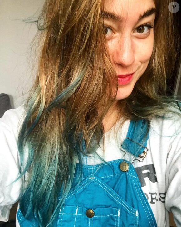 Joséphine Berry, la fille de Richard, a posté ce selfie sur Instagram pour dévoiler son nouveau look.