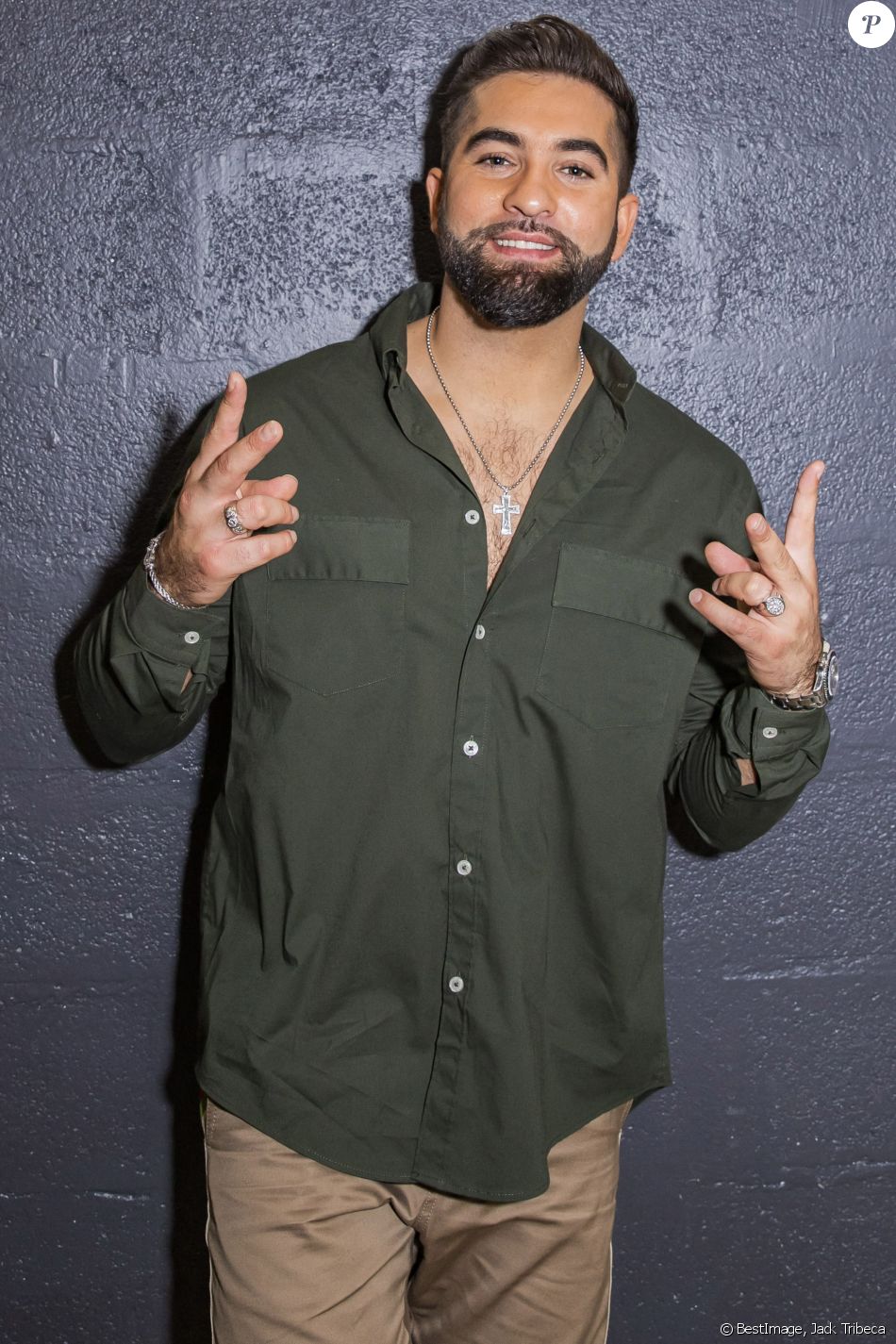 Exclusif - Kendji Girac - Backstage de l'enregistrement de l'émission "On est presque en direct" (OEED), présentée par L.Ruquier, et diffusée sur France 2 le 28 novembre 2020 © Jack Tribeca / Bestimage