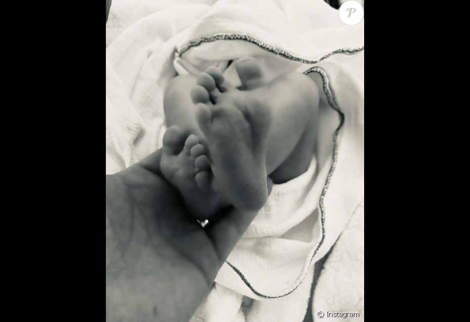 Kendji Girac est papa pour la première fois. Sa fille Eva Alba est née le 26 janvier 2021.