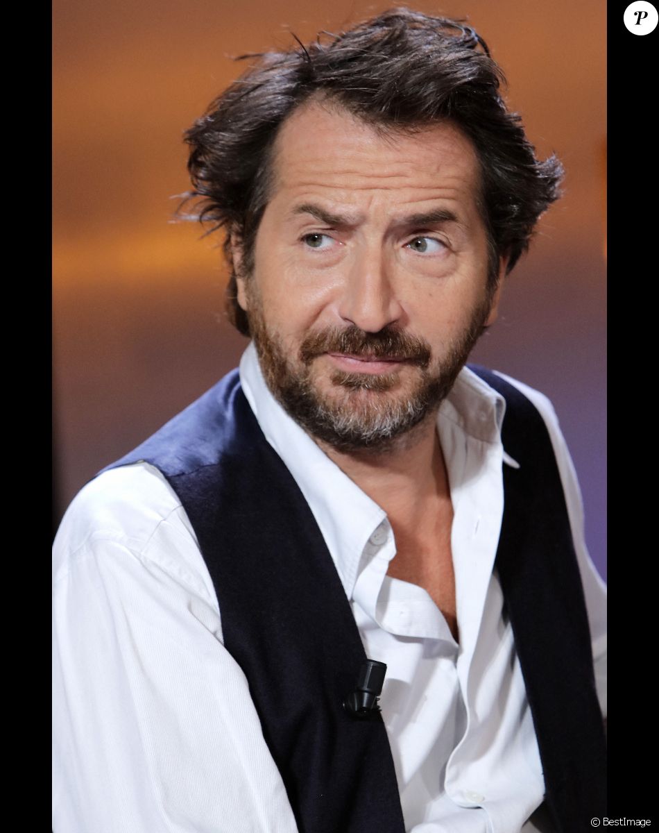 Portrait de Edouard Baer à Paris le 13 septembre 2016.