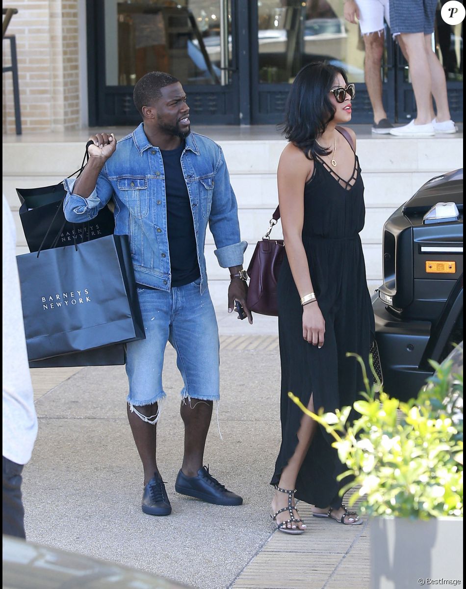 Exclusif - L'acteur Kevin Hart fait du shopping avec sa compagne chez Barney's New York à Los Angeles le 19 juin 2016.