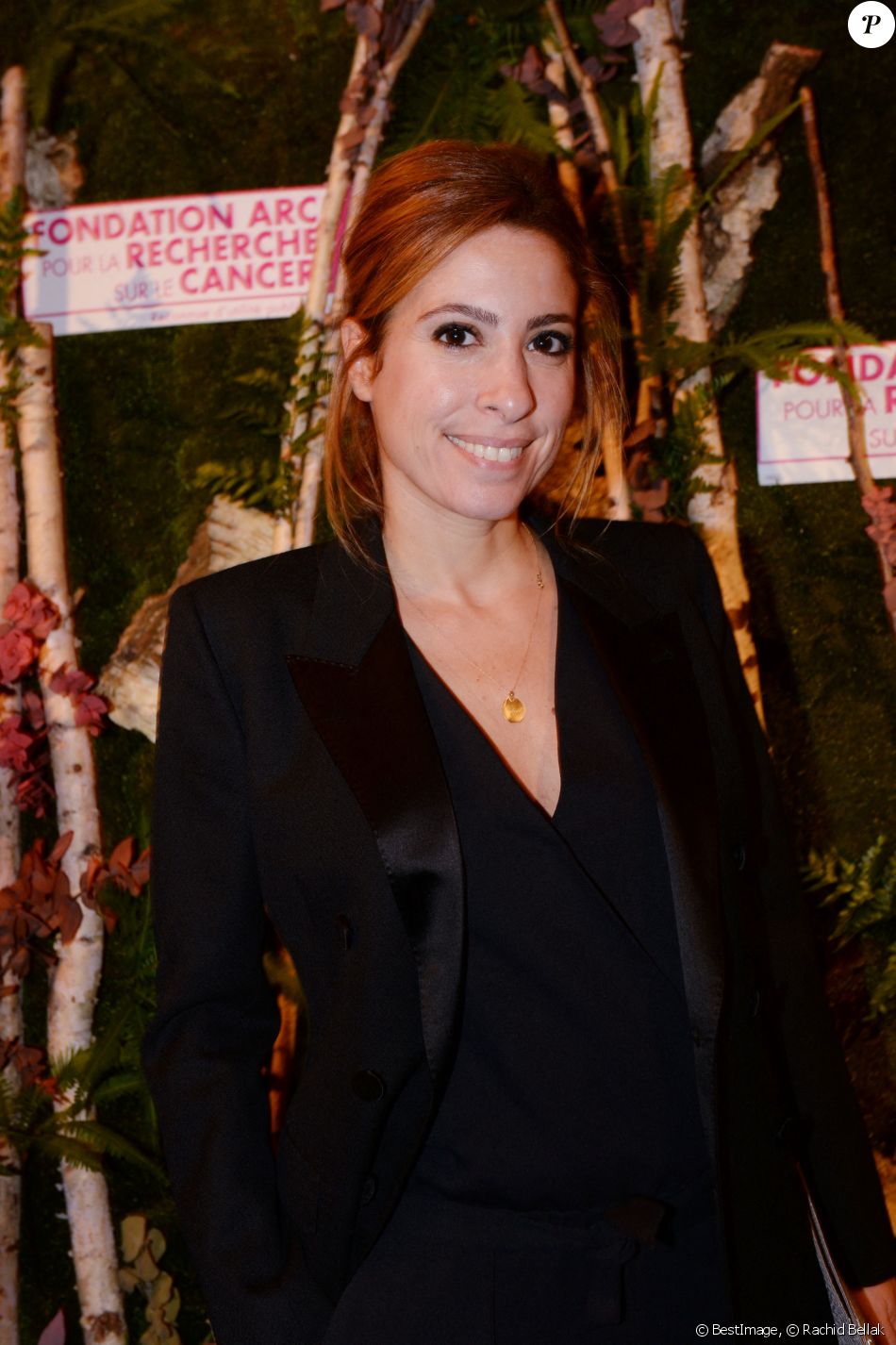 Léa Salamé - Dîner de la Fondation ARC au Pavillon Cambon à Paris. © Rachid Bellak/Bestimage