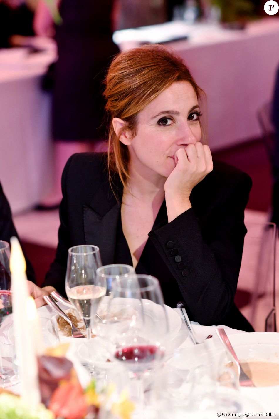 Léa Salamé - Dîner de la Fondation ARC au Pavillon Cambon à Paris, le 1er octobre 2018. © Rachid Bellak/Bestimage
