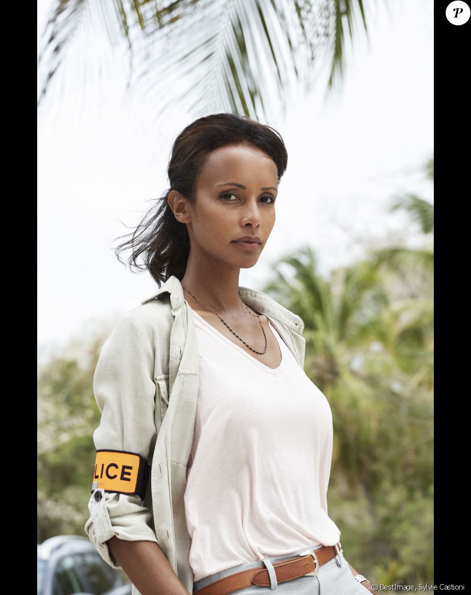 Exclusif - Sonia Rolland sur le tournage de la série "Tropiques criminels" en Martinique diffusée le 22 novembre sur France 2. Le 8 mai 2019 © Sylvie Castioni / Bestimage
