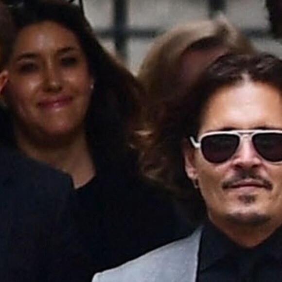 Johnny Depp la sortie de la Cour royale de justice à Londres le dernier jour du procès en diffamation contre le magazine The Sun Newspaper, le 28 juillet 2020. 