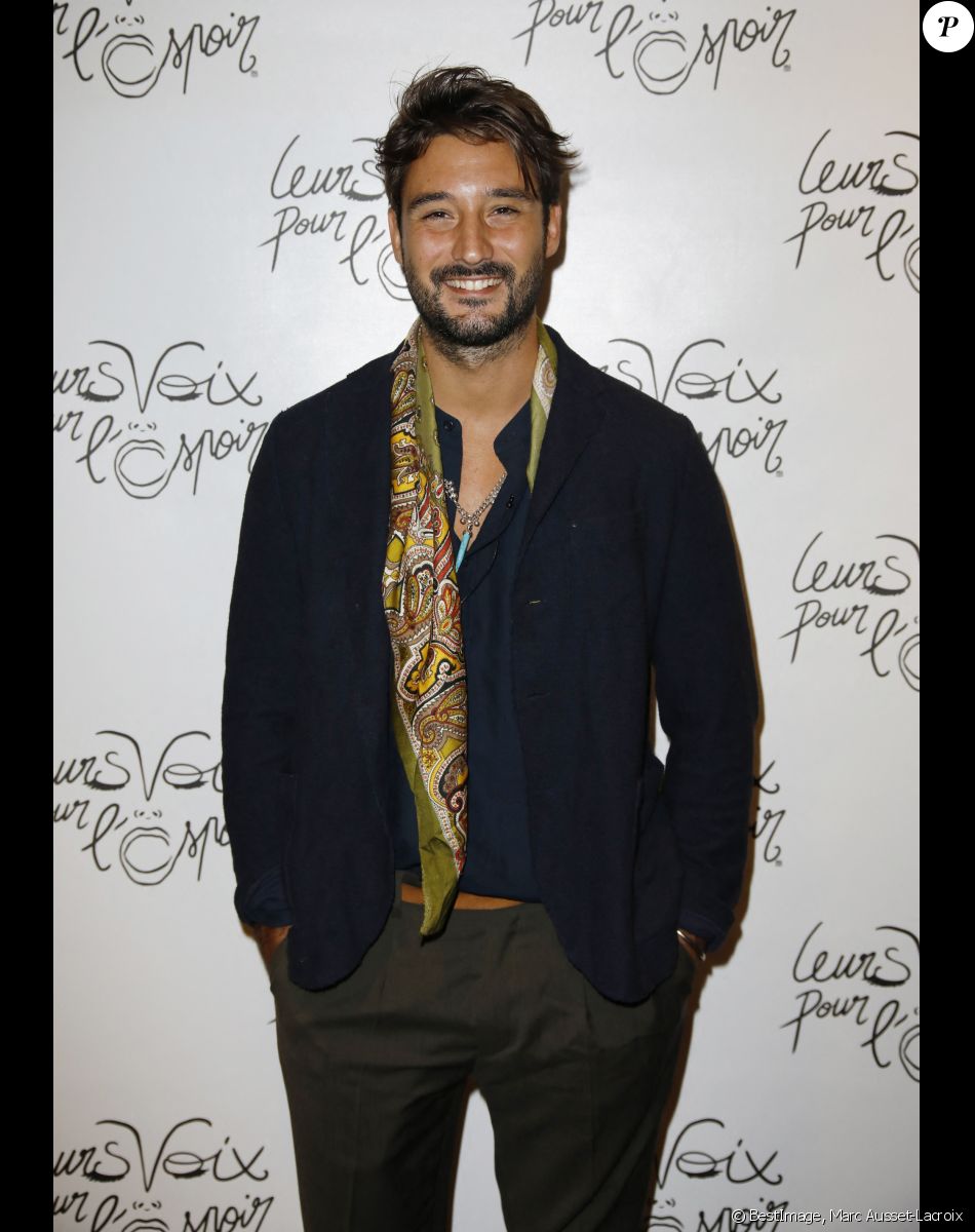 Jérémy Frérot - Photocall de la 7e édition du concert caritatif "Leurs voix pour l'espoir" à l'Olympia à Paris. Le 1er octobre 2018. © Marc Ausset-Lacroix/Bestimage