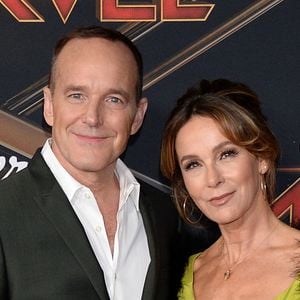 Jennifer Grey et son mari Clark Gregg à la première de Captain Marvel au théâtre El Capitan à Hollywood, Los Angeles, le 4 mars 2019