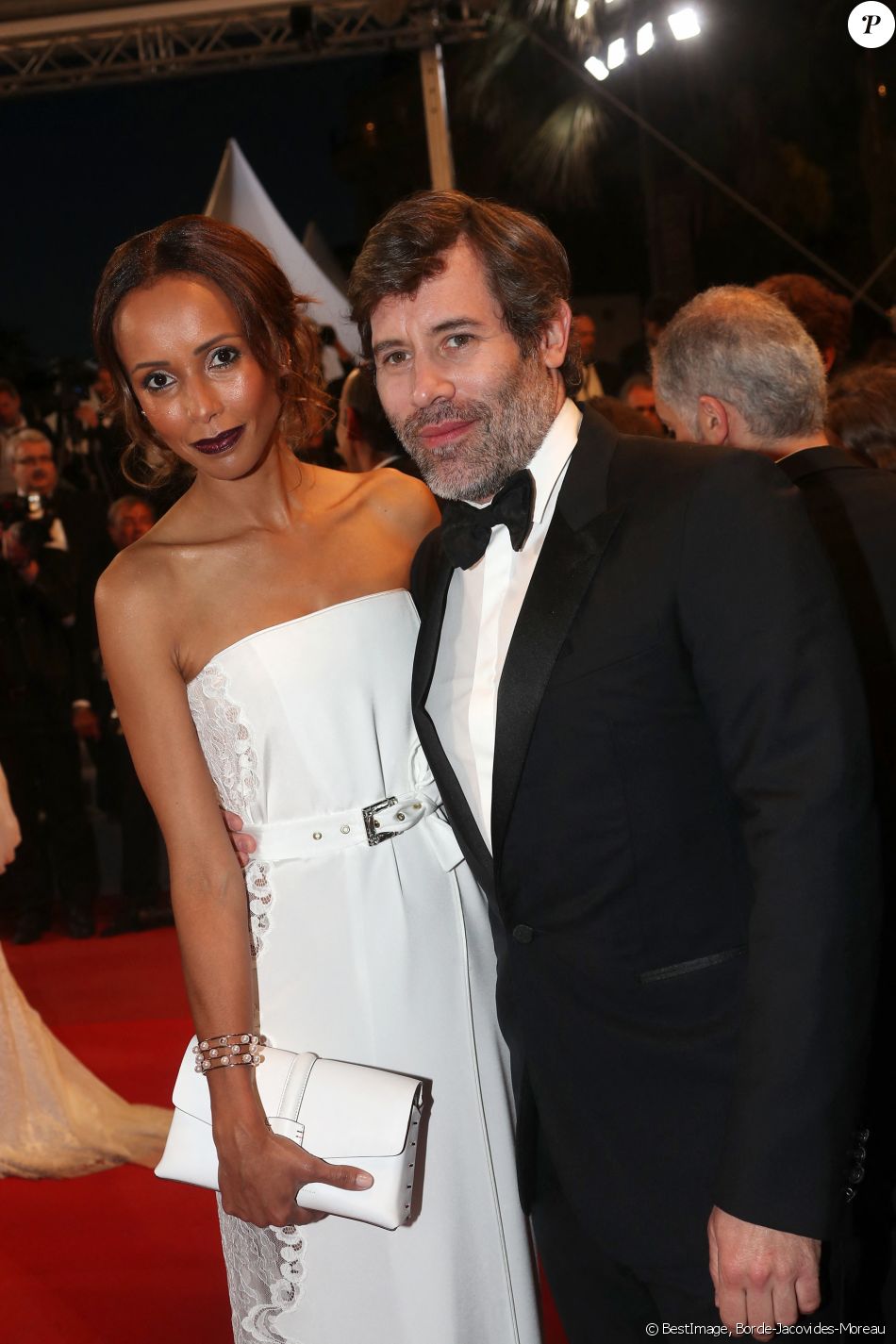 Sonia Rolland (bijoux Montblanc) et Jalil Lespert - Montée des marches du film "Le Redoutable" lors du 70ème Festival International du Film de Cannes. Le 21 mai 2017. © Borde-Jacovides-Moreau / Bestimage