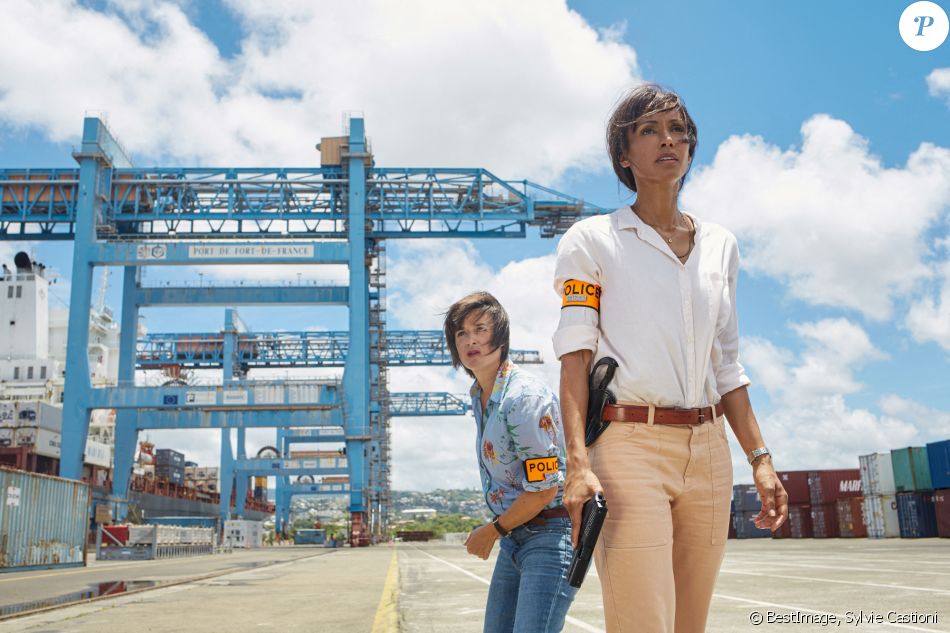 Exclusif - Sonia Rolland et Béatrice de la Boulaye sur le tournage de la saison 2 de la série "Tropiques criminels" en Martinique, qui sera diffusée à partir du 19 février 2021 sur France 2. Juillet 2020 © Sylvie Castioni / Bestimage