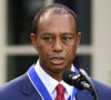 Tiger Woods reçoit la médaille présidentielle de la liberté au au Rose Garden de la Maison Blanche à Washington, DC le 6 mai 2019.