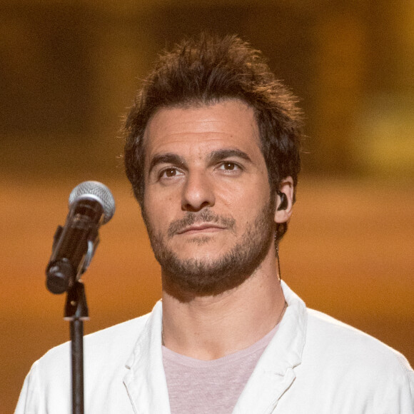 Exclusif - Amir Haddad - Enregistrement de l'émission "La chanson de l'année" dans les jardins du Palais Royal à Paris© Cyril Moreau / Bestimage
