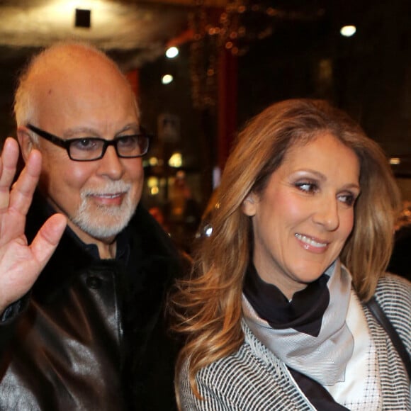 Céline Dion, René Angélil et leurs enfants à la sortie de l'hôtel George V à Paris, le 30 novembre 2012 