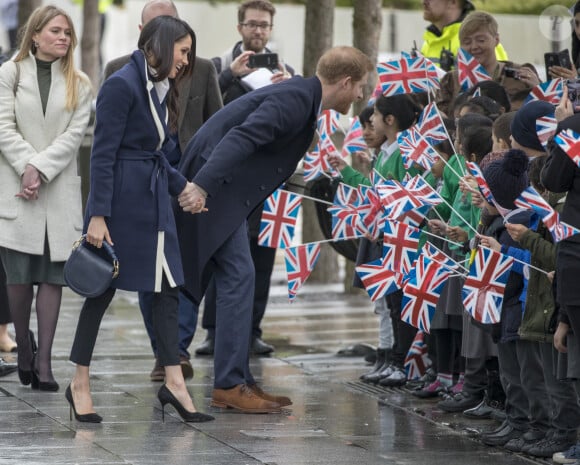 Le prince Harry et sa fiancée Meghan Markle effectuent leur première visite royale à Birmingham le 8 mars 2018.