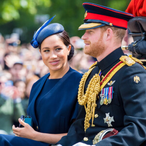 Le prince Harry, duc de Sussex, et Meghan Markle, duchesse de Sussex, première apparition publique de la duchesse depuis la naissance du bébé royal Archie lors de la parade Trooping the Colour, célébrant le 93ème anniversaire de la reine Elisabeth II, au palais de Buckingham.