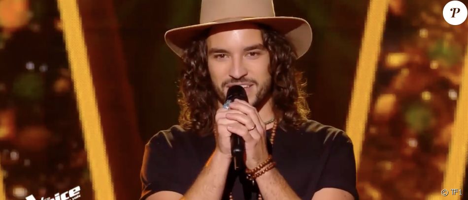 Quentin Malo dans "The Voice 2021".