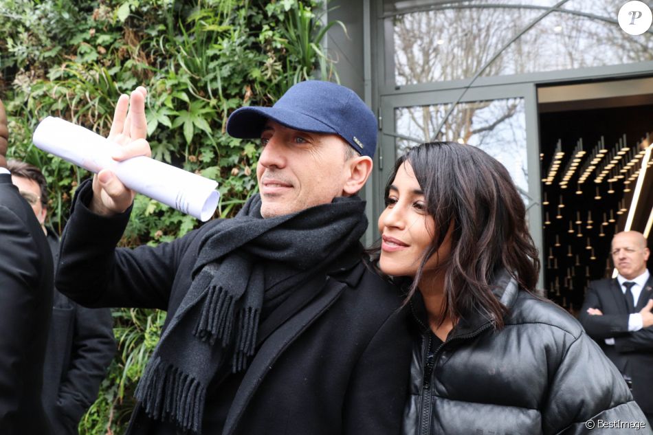 Gad Elmaleh, Leïla Bekhti - Les invitées de Michel Drucker arrivent au studio Gabriel pour l'enregistrement de l'émission Vivement Dimanche, Paris. Le 18 mars 2019.