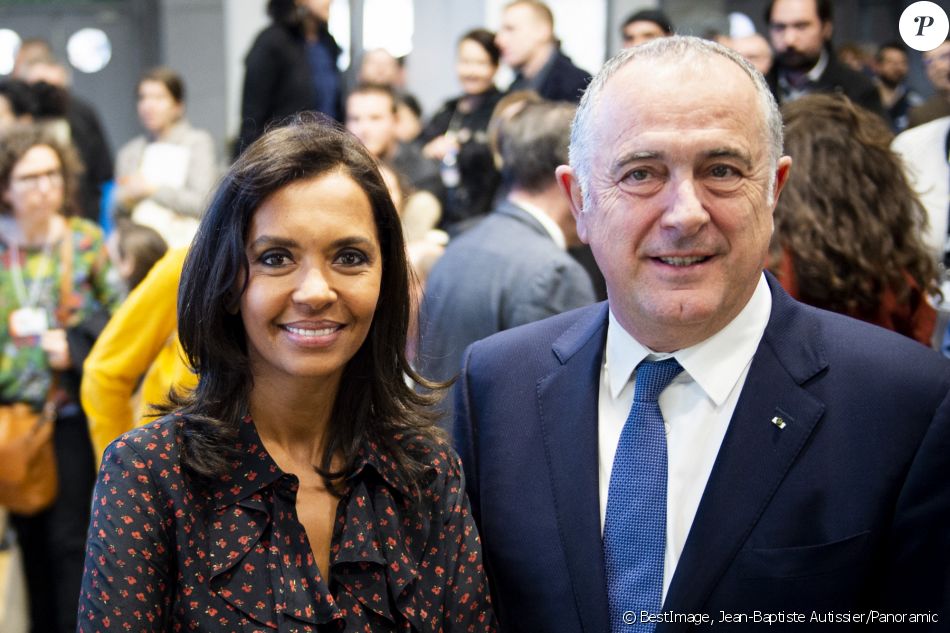 Karine Le Marchand (marraine de la CNDP (Commission nationale du débat public) et animatrice de lémission "L'amour est dans le pré") et Didier Guillaume, ministre de l'Agriculture et de l'Alimentation, au 57ème salon International de l'Agriculture au parc des expositions de la porte de Versailles à Paris, France, le 23 février 2020. © Jean-Baptiste Autissier/Panoramic/Bestimage