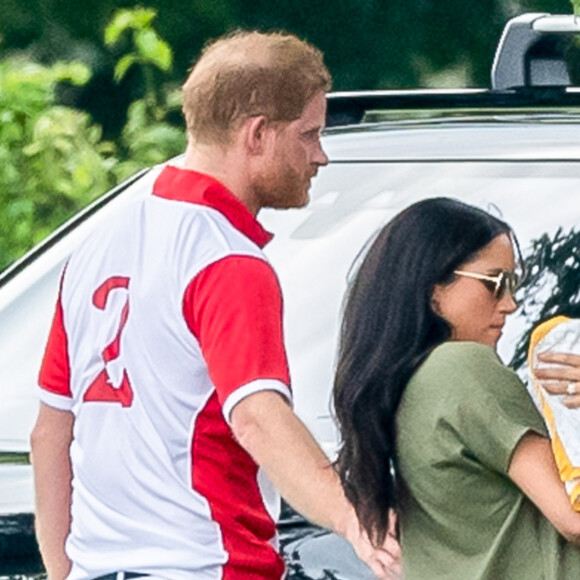 Le prince Harry, duc de Sussex, Meghan Markle, duchesse de Sussex et leur fils Archie Harrison Mountbatten-Windsor lors d'un match de polo de bienfaisance King Power Royal Charity Polo Day à Wokinghan, comté de Berkshire, Royaume Uni, le 10 juillet 2019.