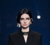 Meadow Walker, la fille du défunt Paul Walker, défile pour Givenchy (collection prêt-à-porter automne-hiver 2021-2022). Paris, le 7 mars 2021.