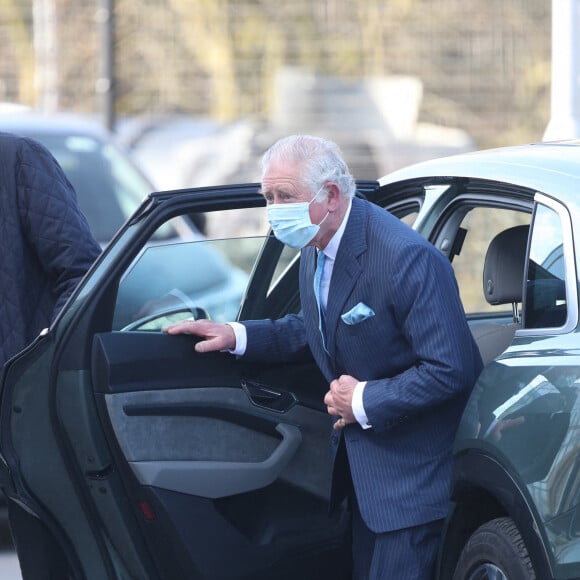 Le prince Charles arrive à un centre de vaccination, le Jesus House Church, à Londres. Le mardi 9 mars 2021.