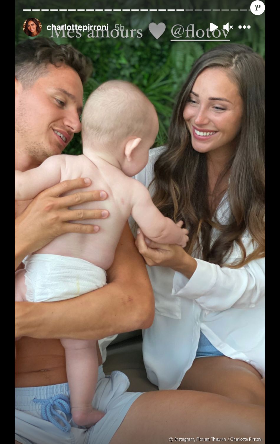 Le Footballeur Florian Thauvin Et Sa Compagne Charlotte Pirroni Fetant Le Premier Anniversaire De Leur Fils Alessio Le Mois Dernier Purepeople Le Footballeur Florian Thauvin Et Sa Compagne Charlotte Pirroni Fetant Le Premier Anniversaire De Leur Fils Alessio Le Mois Dernier Purepeople