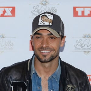 Julien Guirado - Photocall à l'occasion du lancement de la 4ème saison de l'émission de télé-réalité "La Villa des Coeurs Brisés" à la Tour TF1 à Boulogne-Billancourt, le 3 décembre 2018. © CVS/Bestimage