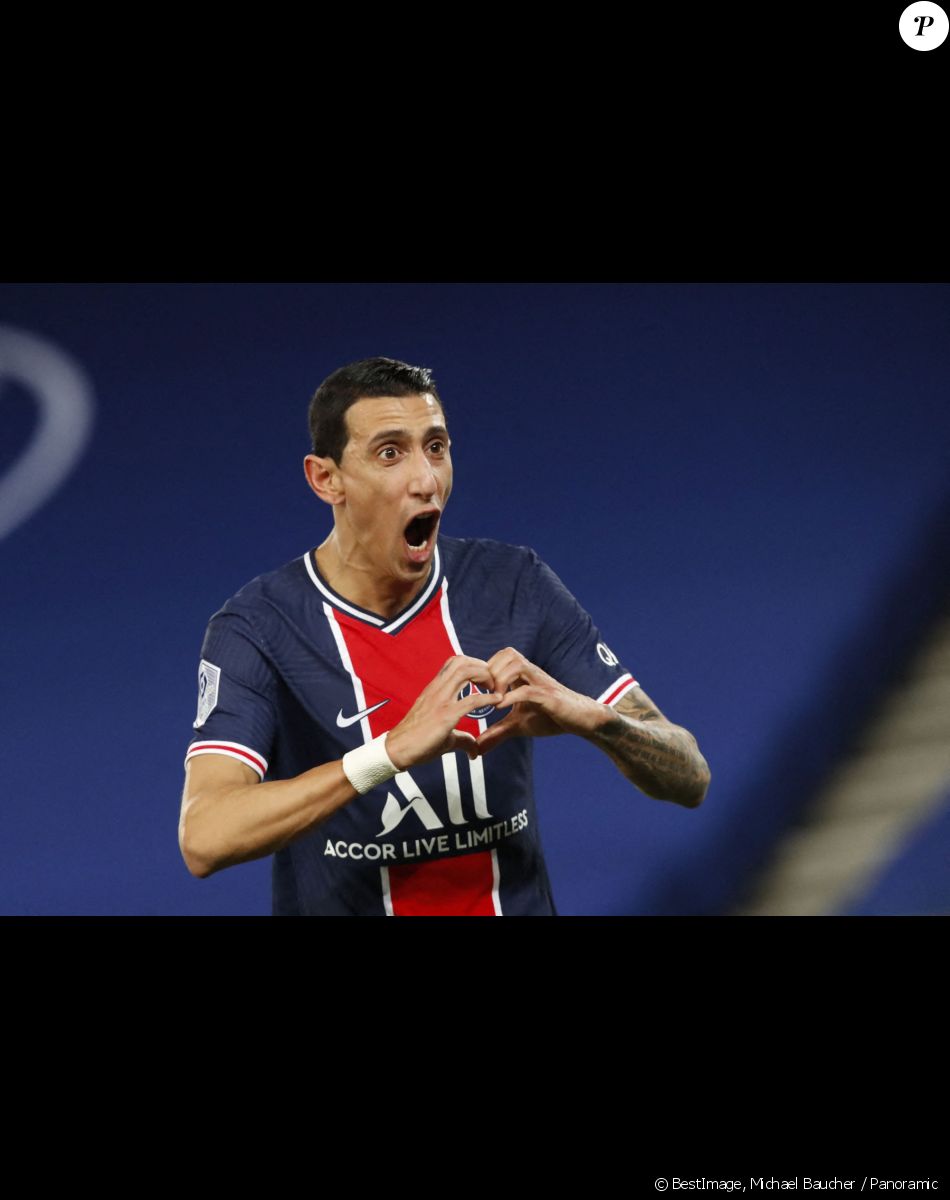 Joie sur le But de Angel di Maria (PSG) - Le PSG bat Nîmes (3 - 0) en match de Ligue 1 Uber Eats, le 3 février 2021 à Paris. © Michael Baucher / Panoramic / Bestimage