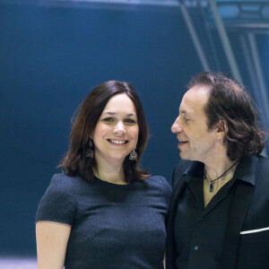 Nathalie Péchalat et Philippe Candeloro lors de la présentation du nouveau spectacle Holiday on Ice " Believe ", au Zénith de Paris, le 3 Mars 2016.