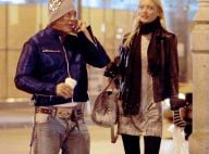 EXCLU : Mickey Rourke sort sa très jeune petite amie... et utilise son Woofy comme sac à main !