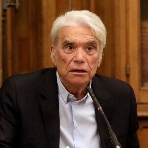 Exclusif - Bernard Tapie intervient lors de la conférence des avocats du barreau de Paris, 11ème séance du premier tour, à la bibliothèque de l'ordre à Paris. © Dominique Jacovides / Bestimage