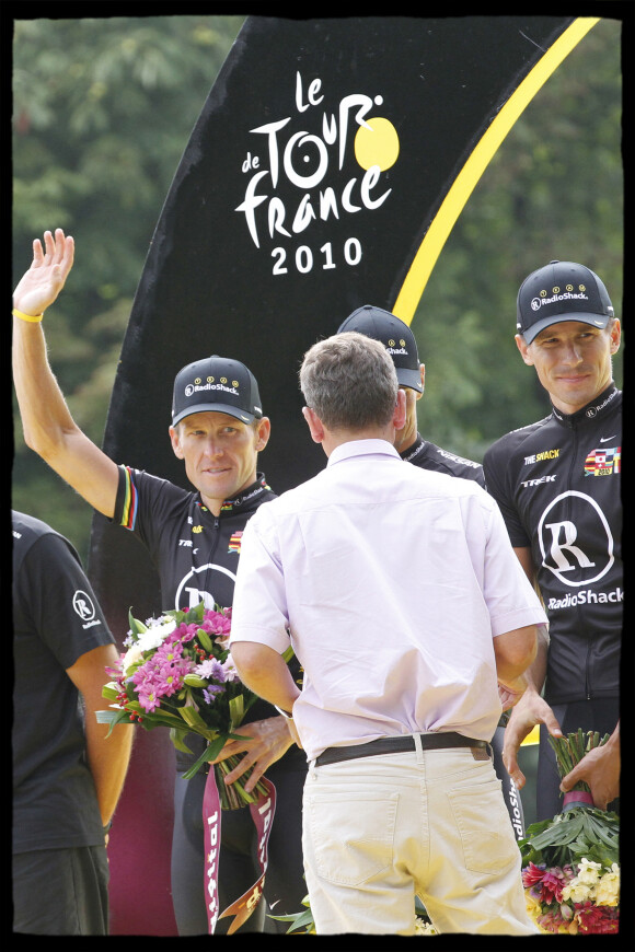 Lance Armstrong - Arrivée du Tour de France 2010 sur les Champs-Elysées, à Paris, le 25 juillet 2010.