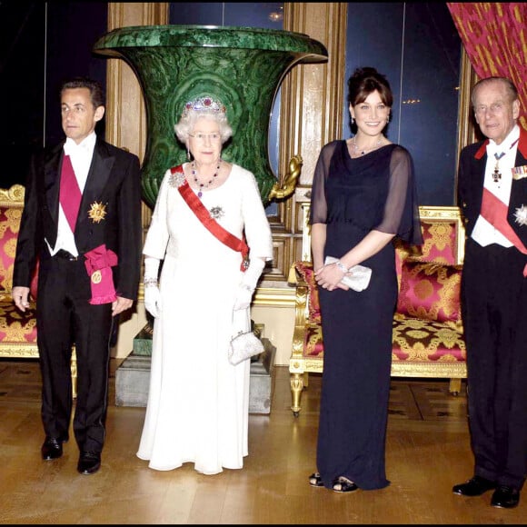 Carla Bruni, Nicolas Sarkozy, Elizabeth II et le Prince Philip au château de Windsor - 2008