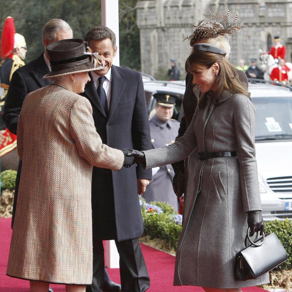 Carla Bruni, Nicolas Sarkozy, Elizabeth II et le Prince Philip - Visite officielle au Château de Windsor - 2008.