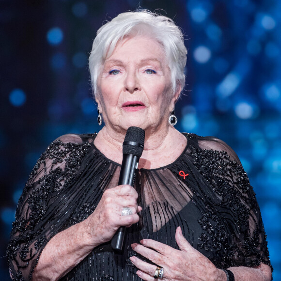 Exclusif - Line Renaud - Enregistrement de l'émission "100 ans de comédies musicales pour le Sidaction", qui sera diffusée sur France 2. © Moreau-Perusseau / Bestimage
